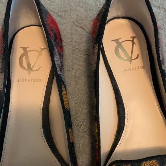 VC Signature Loafers - Picture 2 of 6